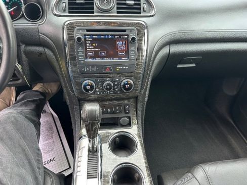 Used 2014 Buick Enclave Leather w/ LPO, Cargo Convenience Pkg image 23