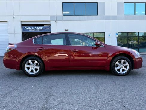 Used 2007 Nissan Altima 2.5 w/ Emergency Aid Pkg FWD image 3