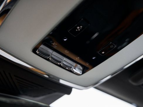 Used 2025 Rolls-Royce Spectre w/ Spectre Launch Package image 78