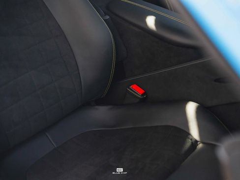 Used 2026 Ferrari Roma Spider RWD image 27