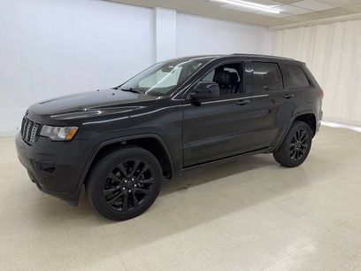 Used 2020 Jeep Grand Cherokee Altitude