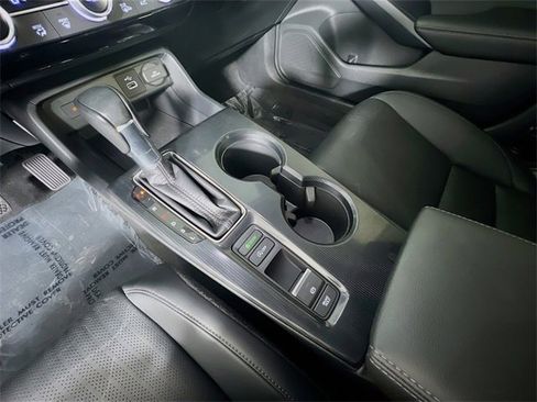 Used 2023 Honda Civic EX-L image 24