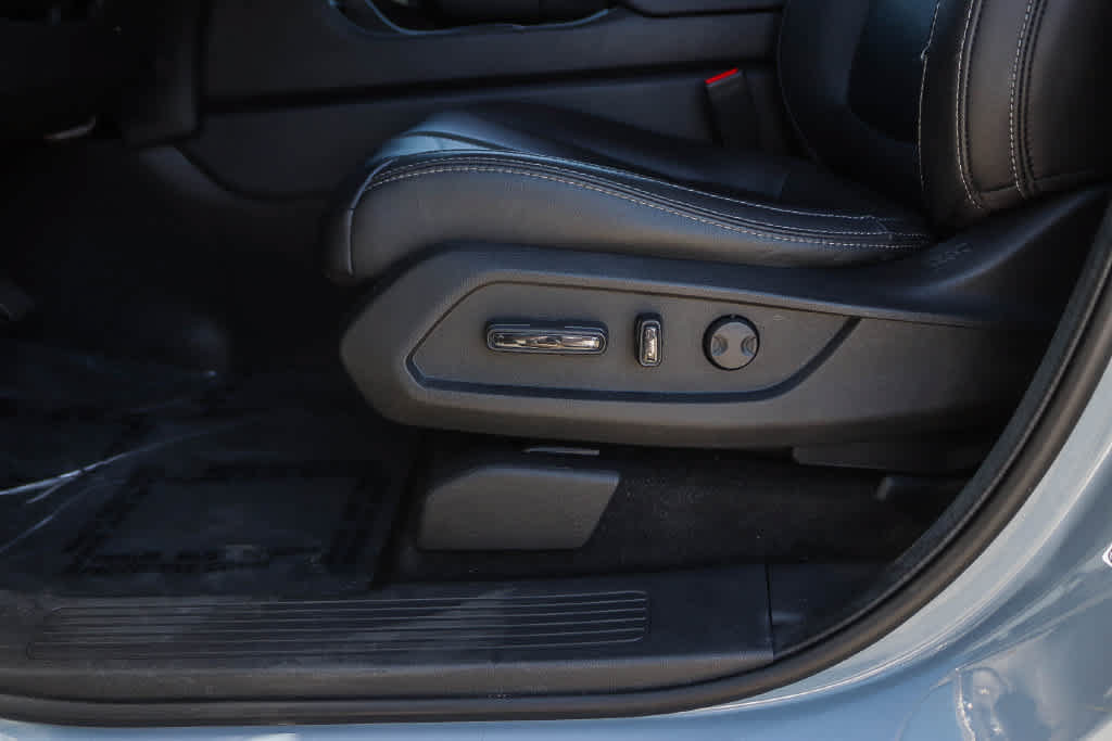 Used 2024 Honda Pilot Touring image 21