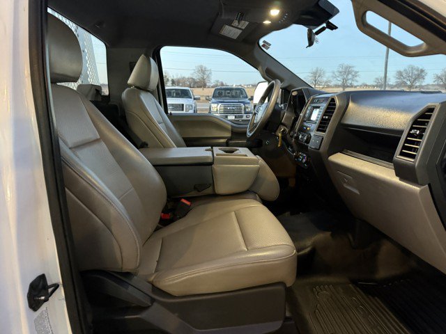 Used 2022 Ford F550 4x4 Regular Cab Super Duty image 9