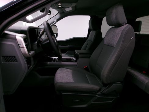 Used 2023 Ford F250 XLT w/ 360-Degree Camera Package image 8