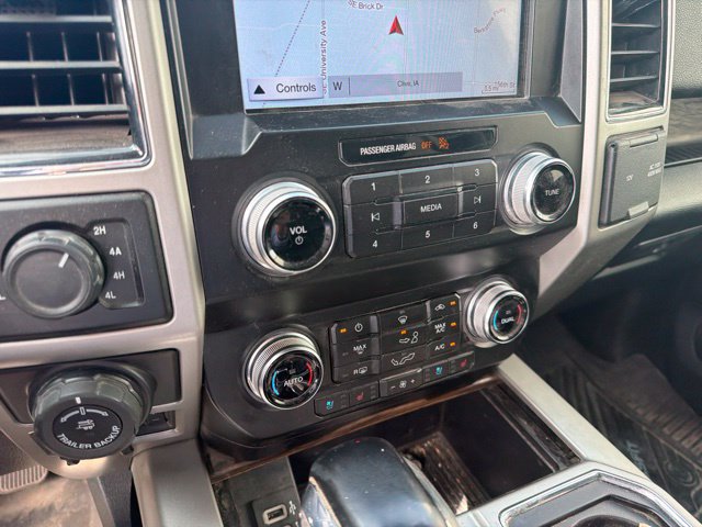 Used 2019 Ford F150 Lariat w/ Equipment Group 502A Luxury AWD/4WD image 20