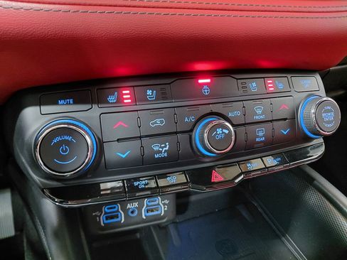 Used 2021 Dodge Durango R/T w/ Trailer Tow Group IV image 39