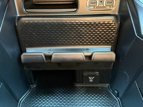 Used 2020 RAM 1500 Big Horn AWD/4WD image 34