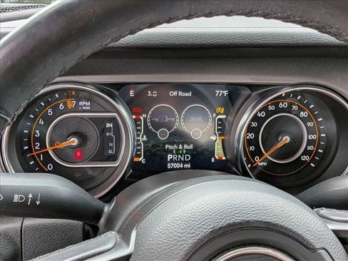 Used 2021 Jeep Gladiator Willys image 5