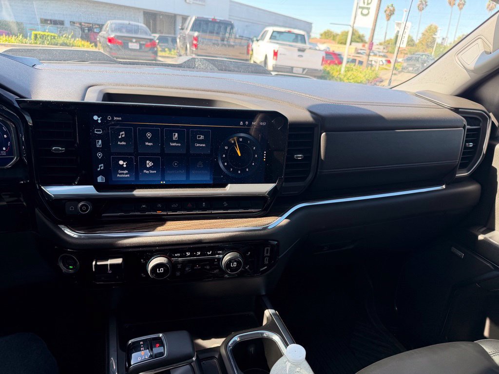 Used 2024 Chevrolet Silverado 1500 LT Trail Boss w/ Convenience Package II AWD/4WD image 10