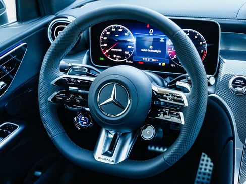 New 2026 Mercedes-Benz GLC 43 AMG 4MATIC image 13