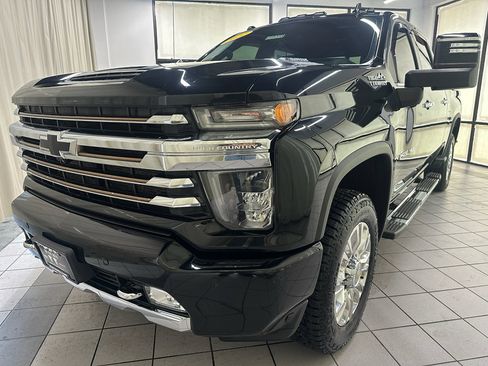 Used 2022 Chevrolet Silverado 2500 High Country w/ Z71 Off-Road Package image 15