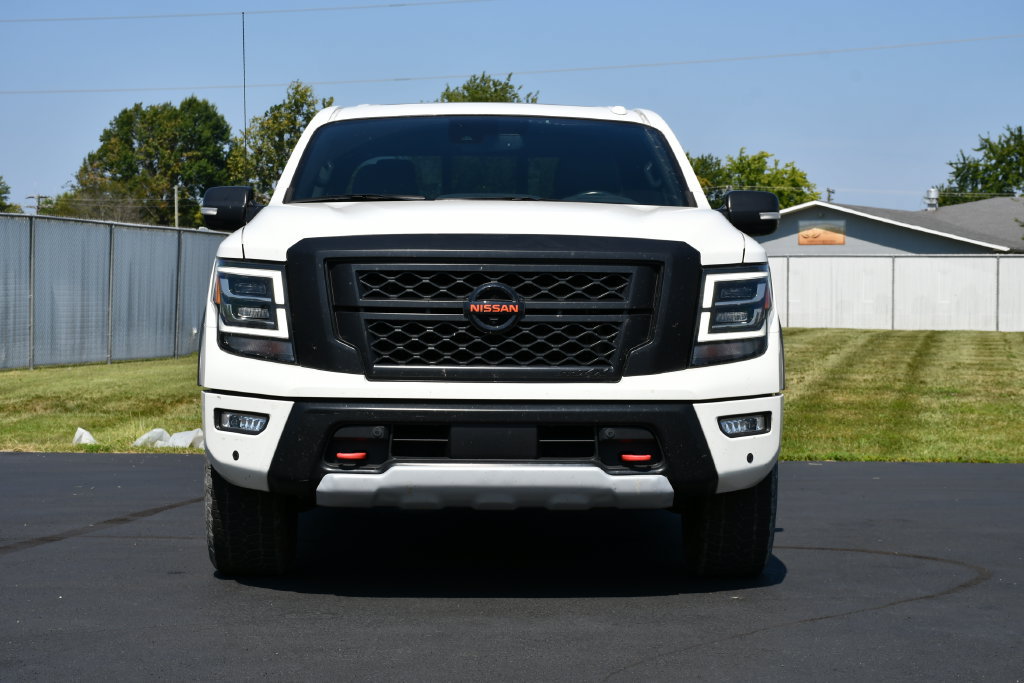 Used 2021 Nissan Titan PRO-4X w/ Pro-4x Convenience Package AWD/4WD image 2