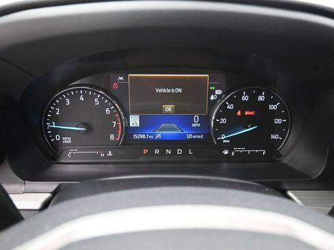 Used 2024 Ford Explorer XLT w/ Equipment Group 202A RWD image 6