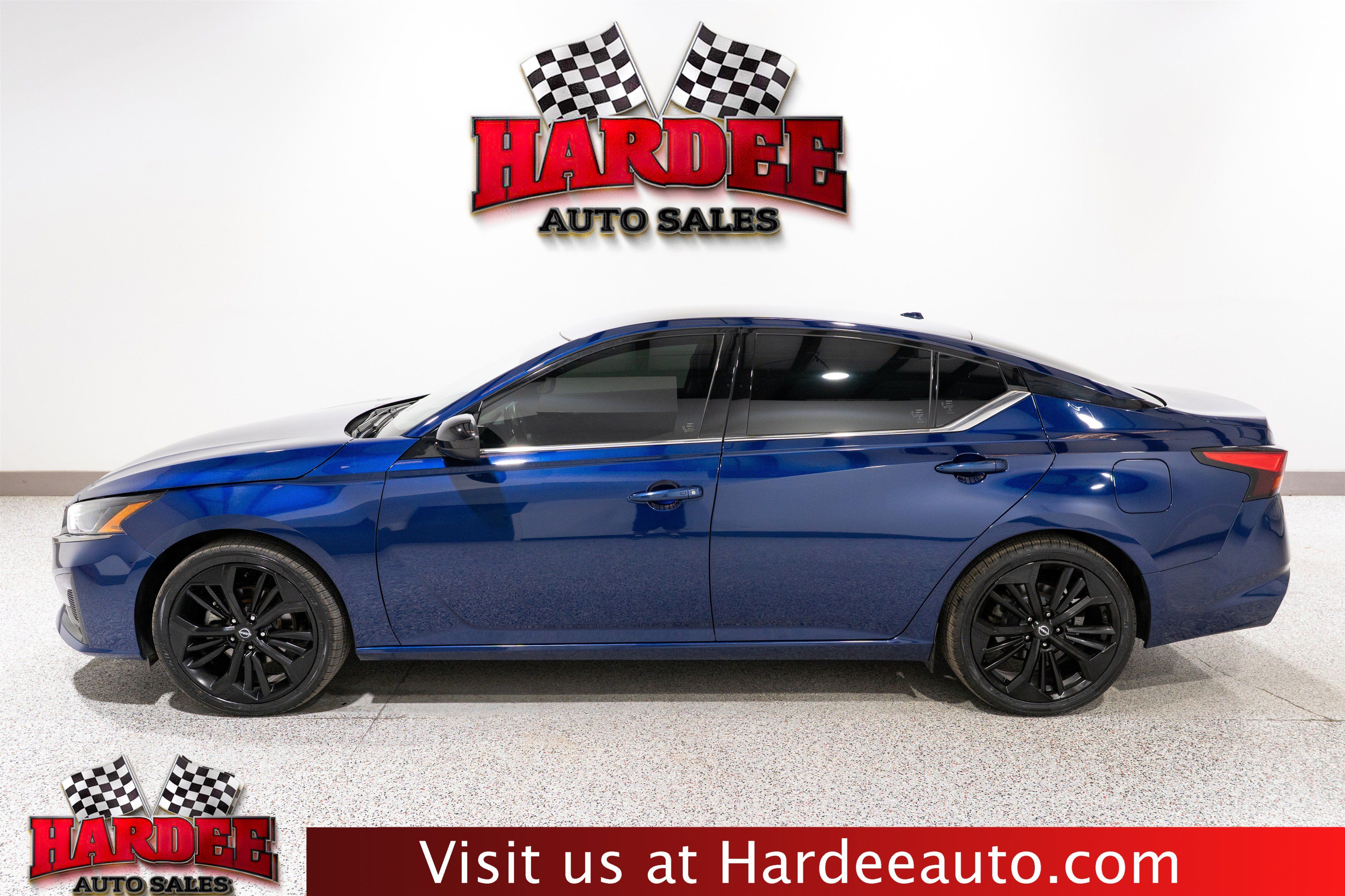 Used 2024 Nissan Altima 2.5 SR FWD 360° Tour