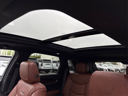 New 2026 Cadillac XT5 Premium Luxury w/ Driver Assist Package FWD image 32