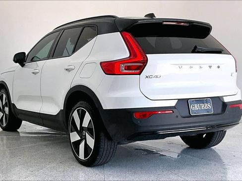 Used 2023 Volvo XC40 Recharge Ultimate AWD/4WD image 14