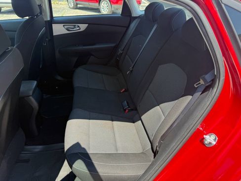 Used 2023 Kia Forte LXS FWD image 8