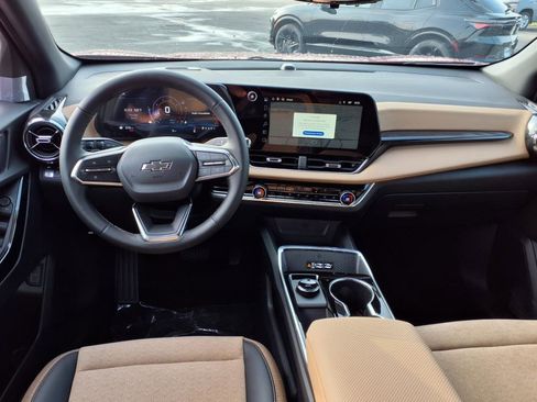 New 2026 Chevrolet Equinox ACTIV w/ Safety and Technology Package image 15