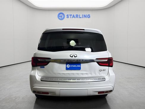 Used 2024 INFINITI QX80 Luxe image 7