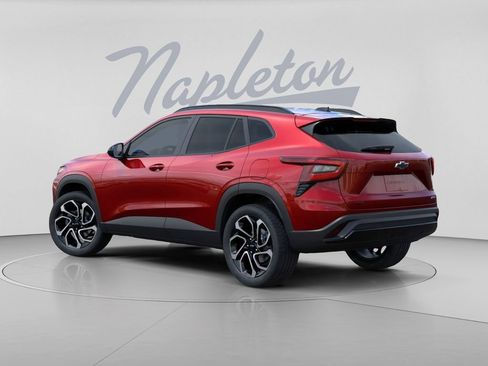 New 2026 Chevrolet Trax RS w/ Driver Confidence Package FWD image 3