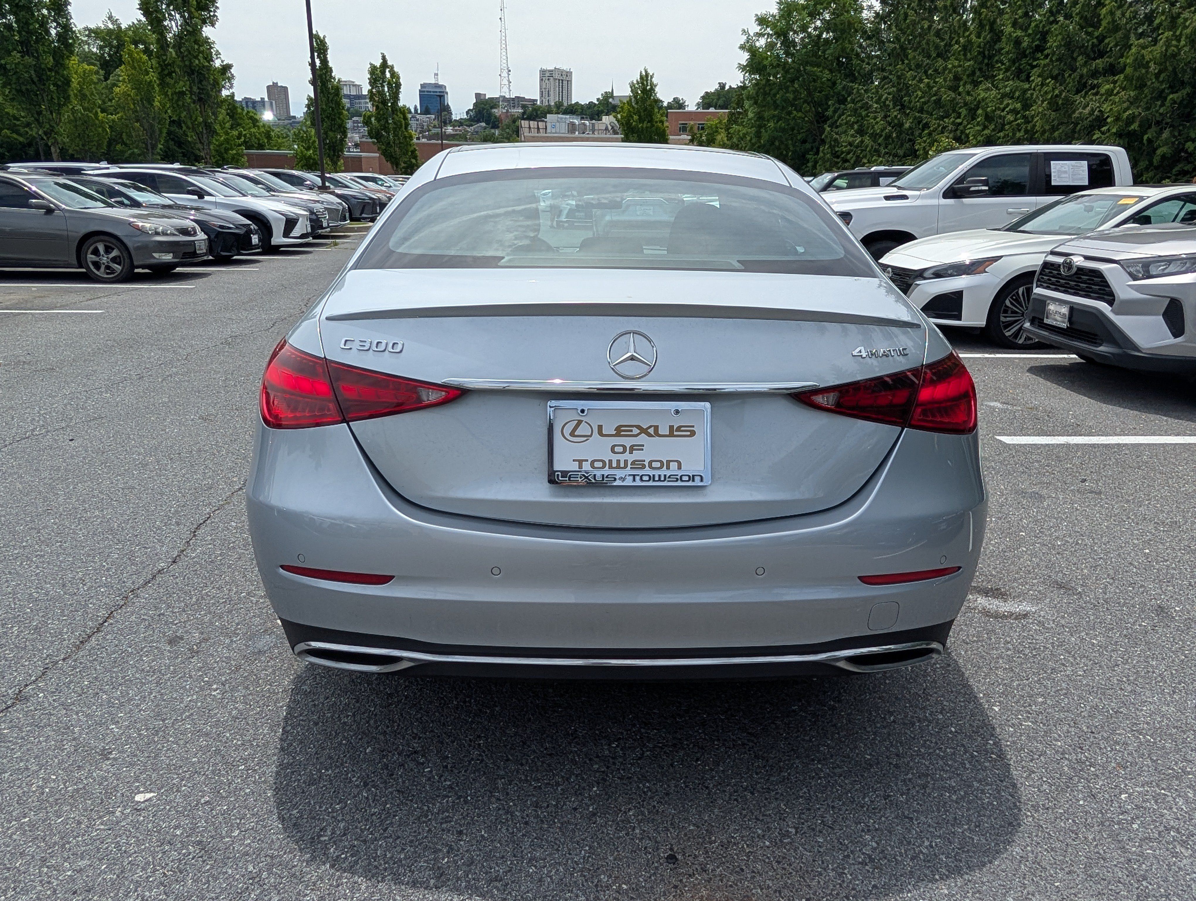 Used 2023 Mercedes-Benz C 300 4MATIC Sedan image 4