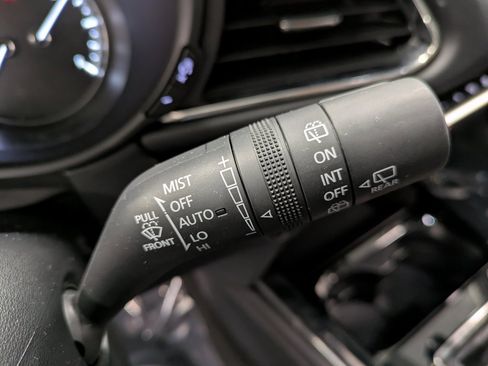 Certified 2025 MAZDA CX-30 AWD 2.5 S w/ Preferred Package image 18