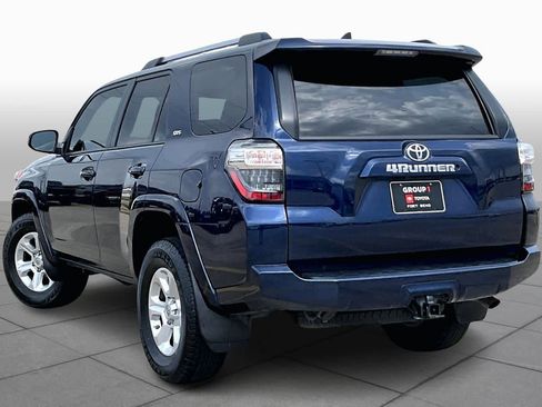 Used 2019 Toyota 4Runner SR5 image 12