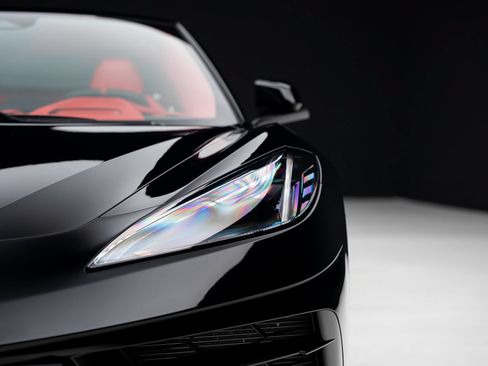 Used 2024 Chevrolet Corvette Stingray Premium Cpe w/ Z51 Performance Package RWD image 12