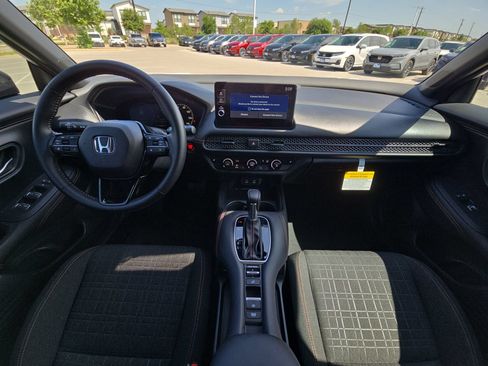 Certified 2026 Honda HR-V Sport image 16