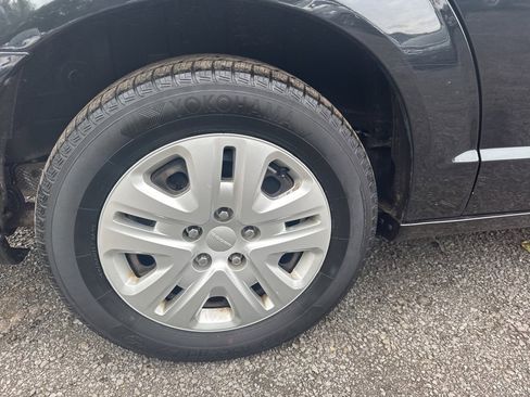 Used 2019 Dodge Grand Caravan SE image 21