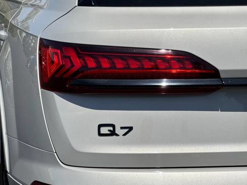 Used 2023 Audi Q7 2.0T Premium Plus w/ Premium Plus Package AWD/4WD image 26