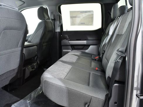 New 2026 Ford F250 XLT w/ XLT Premium Package AWD/4WD image 16