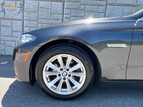 Used 2015 BMW 528i xDrive Sedan AWD/4WD image 9