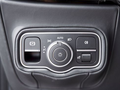 Used 2026 Mercedes-Benz G 63 AMG 4MATIC image 55