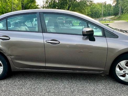 Used 2014 Honda Civic LX image 8