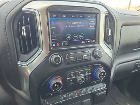 Used 2021 Chevrolet Silverado 2500 LT w/ Fleet Comfort Package AWD/4WD image 20
