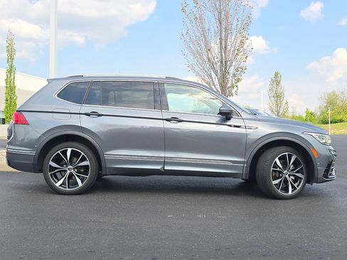 Used 2023 Volkswagen Tiguan SEL R-Line AWD/4WD image 29