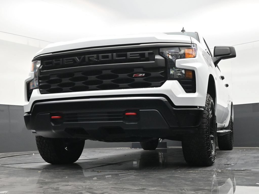 Used 2024 Chevrolet Silverado 1500 Custom Trail Boss AWD/4WD image 27