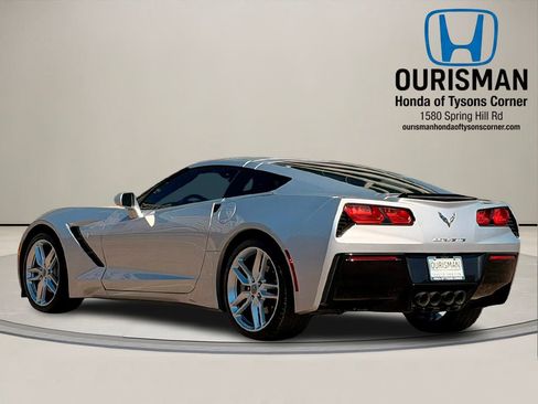 Used 2019 Chevrolet Corvette Stingray Coupe w/ 1LT image 4