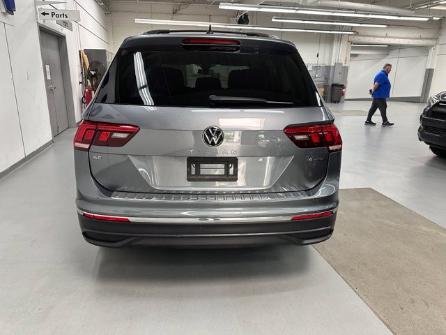 Certified 2023 Volkswagen Tiguan SE AWD/4WD image 12