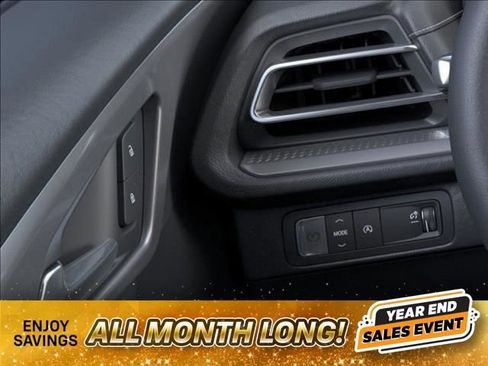 New 2025 Chevrolet Traverse LT w/ LPO, Floor Liner Package image 22