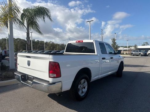 Used 2024 RAM 1500 Classic SLT image 9