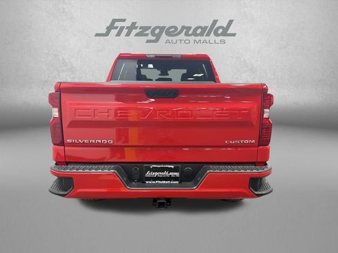 Used 2025 Chevrolet Silverado 1500 Custom image 25