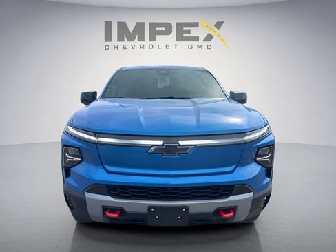 Used 2026 Chevrolet Silverado EV Trail Boss AWD/4WD image 8