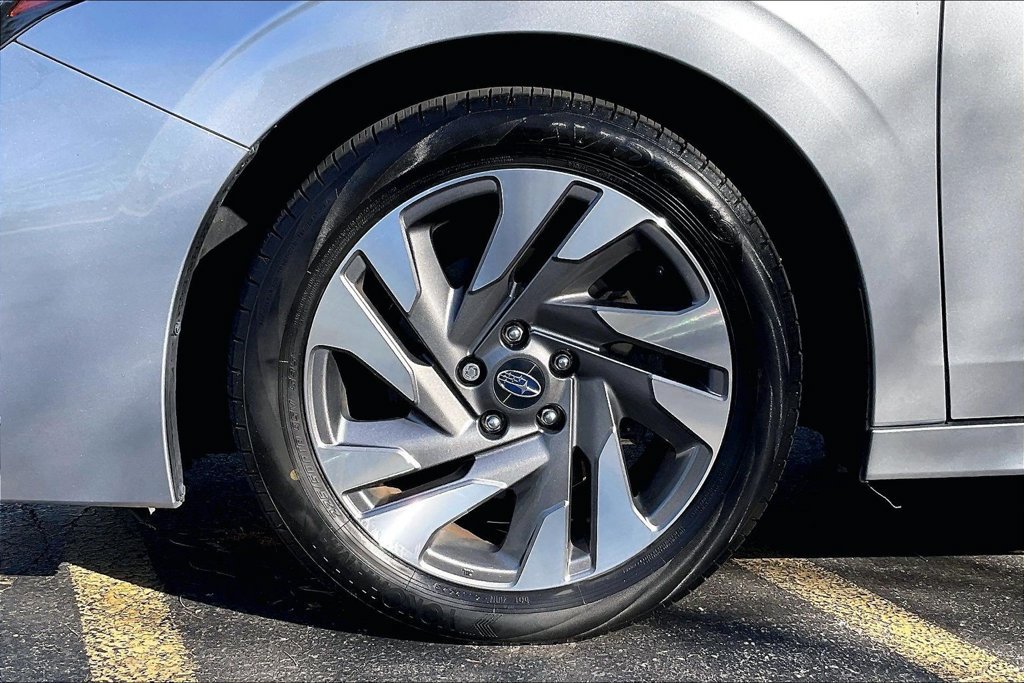Certified 2024 Subaru Legacy Limited AWD/4WD image 9