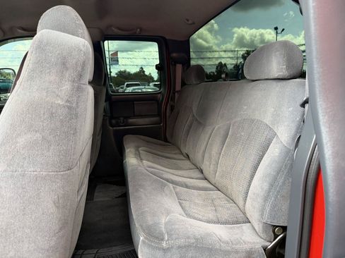 Used 2002 Chevrolet Silverado 2500 LS w/ Electrical Convenience Pkg AWD/4WD image 17