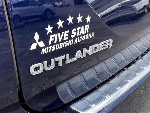Used 2024 Mitsubishi Outlander SEL image 8