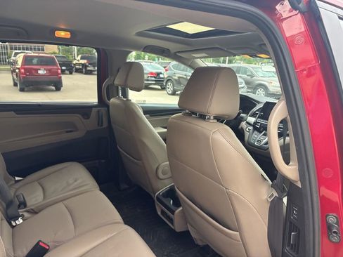 Used 2022 Honda Odyssey EX-L image 32