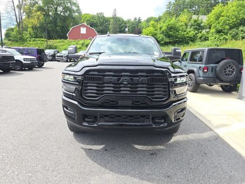 Certified 2025 RAM 2500 Big Horn AWD/4WD image 2